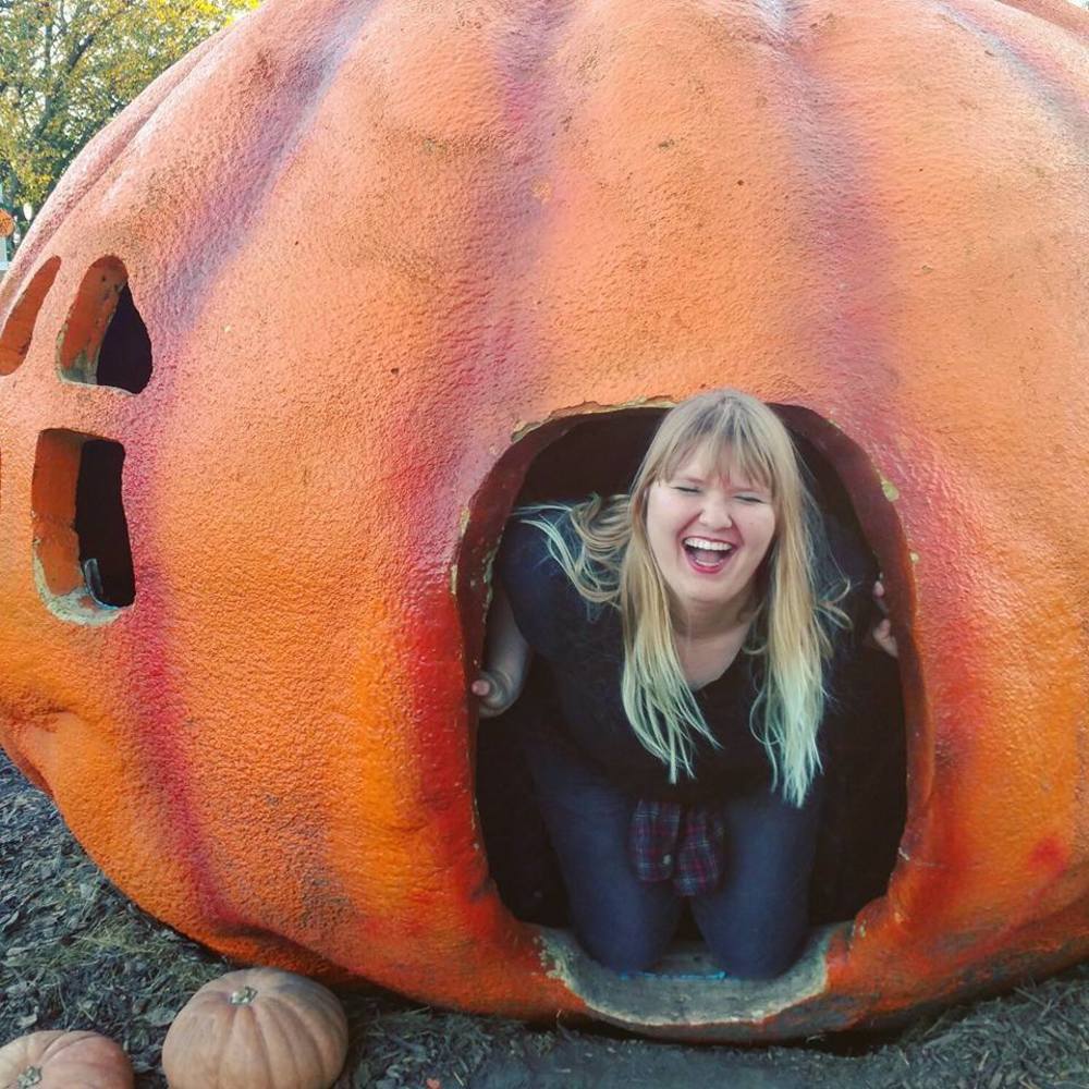 Meet your Posher, Skyler